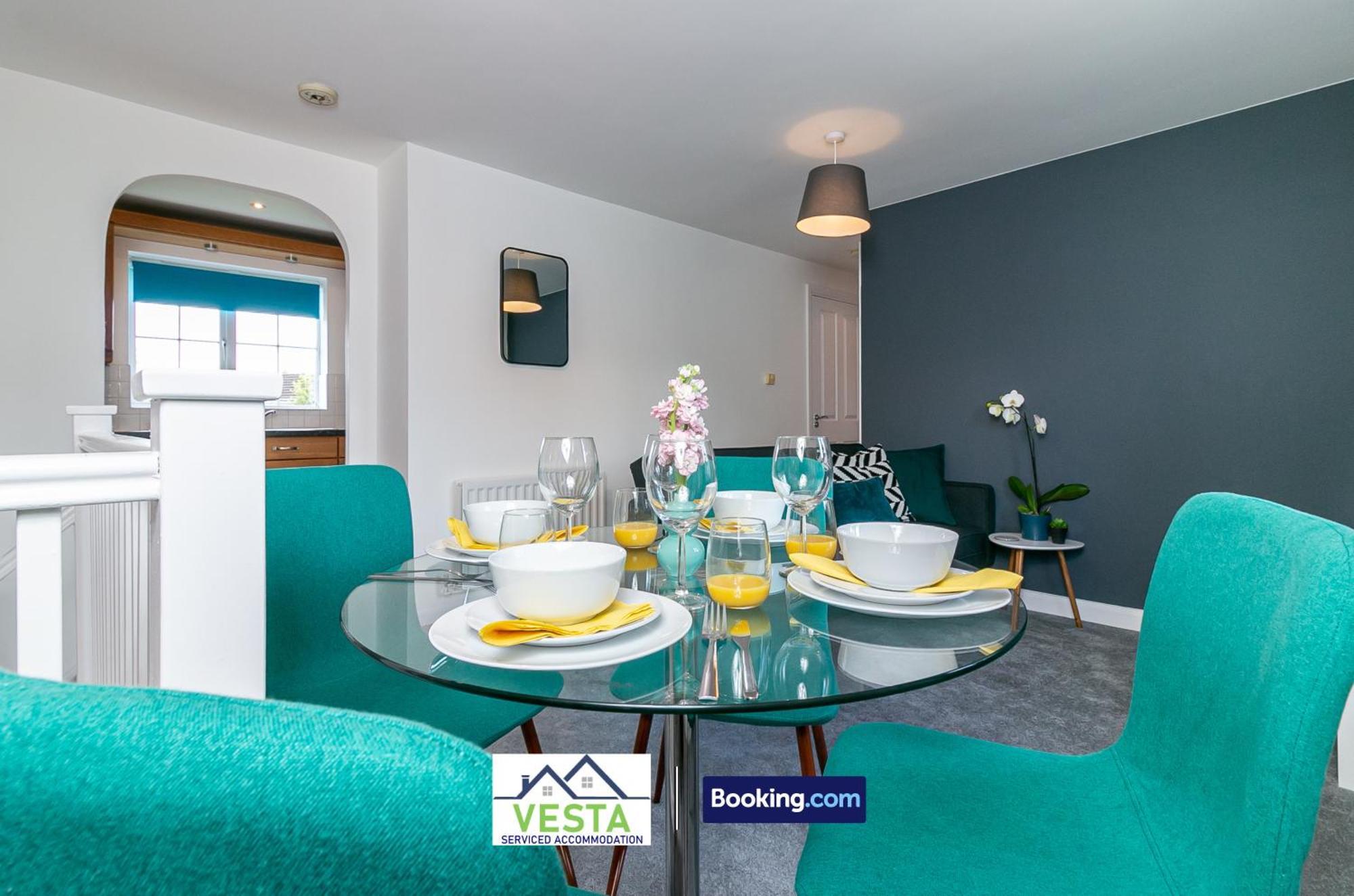 Three Bedroom Apartment By Vesta Serviced Accommodation & Short Lets Hatfield With Free Parking Exterior photo